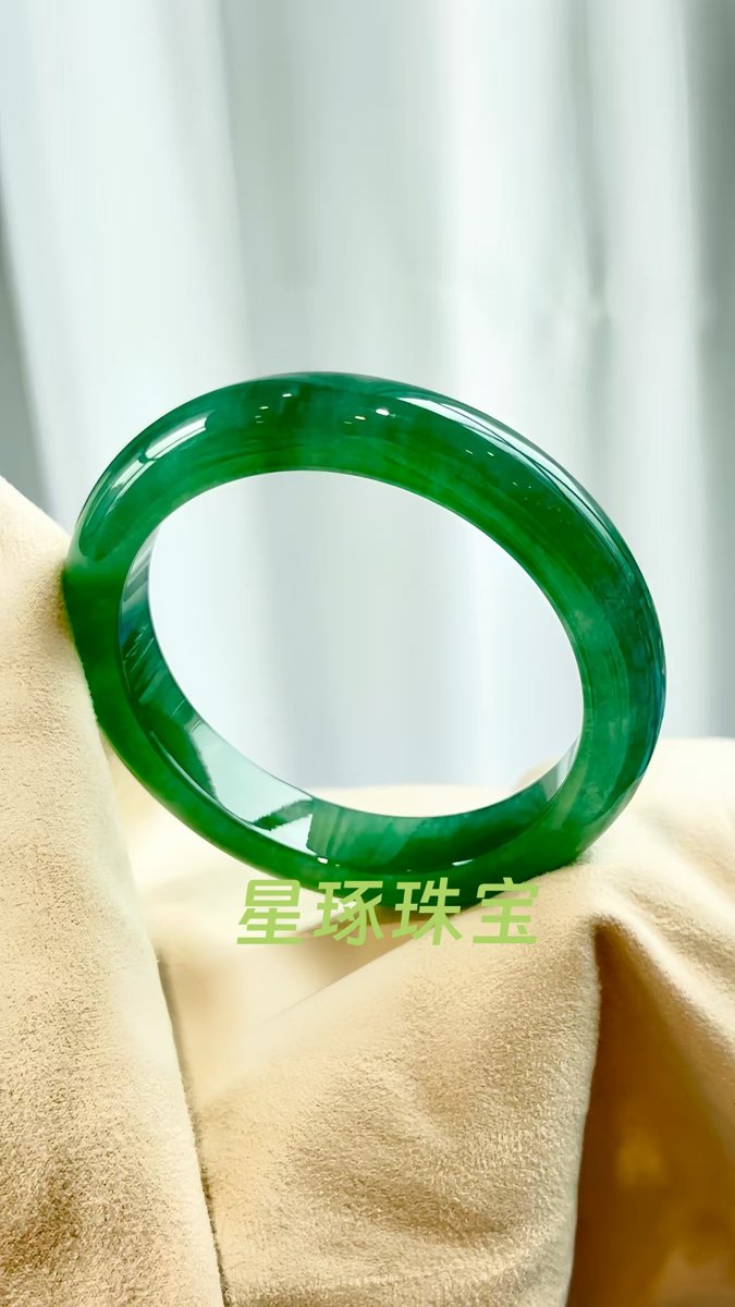 湖水绿正圈手镯